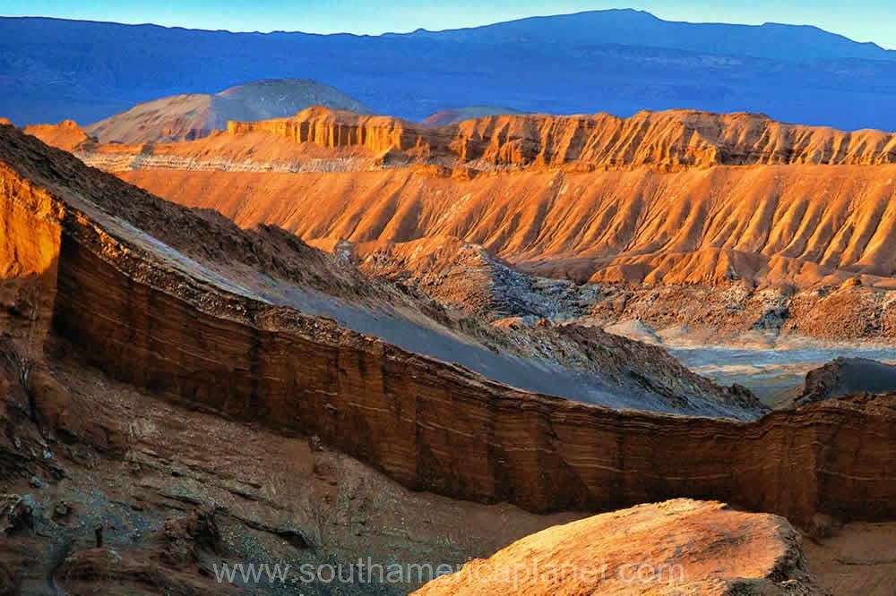 scopri la magica valle della luna, un luogo incantevole dove la natura si fonde con la storia. esplora paesaggi mozzafiato, sentieri affascinanti e il mistero delle sue formazioni rocciose. perfetta per gli amanti dell'avventura e della tranquillità.